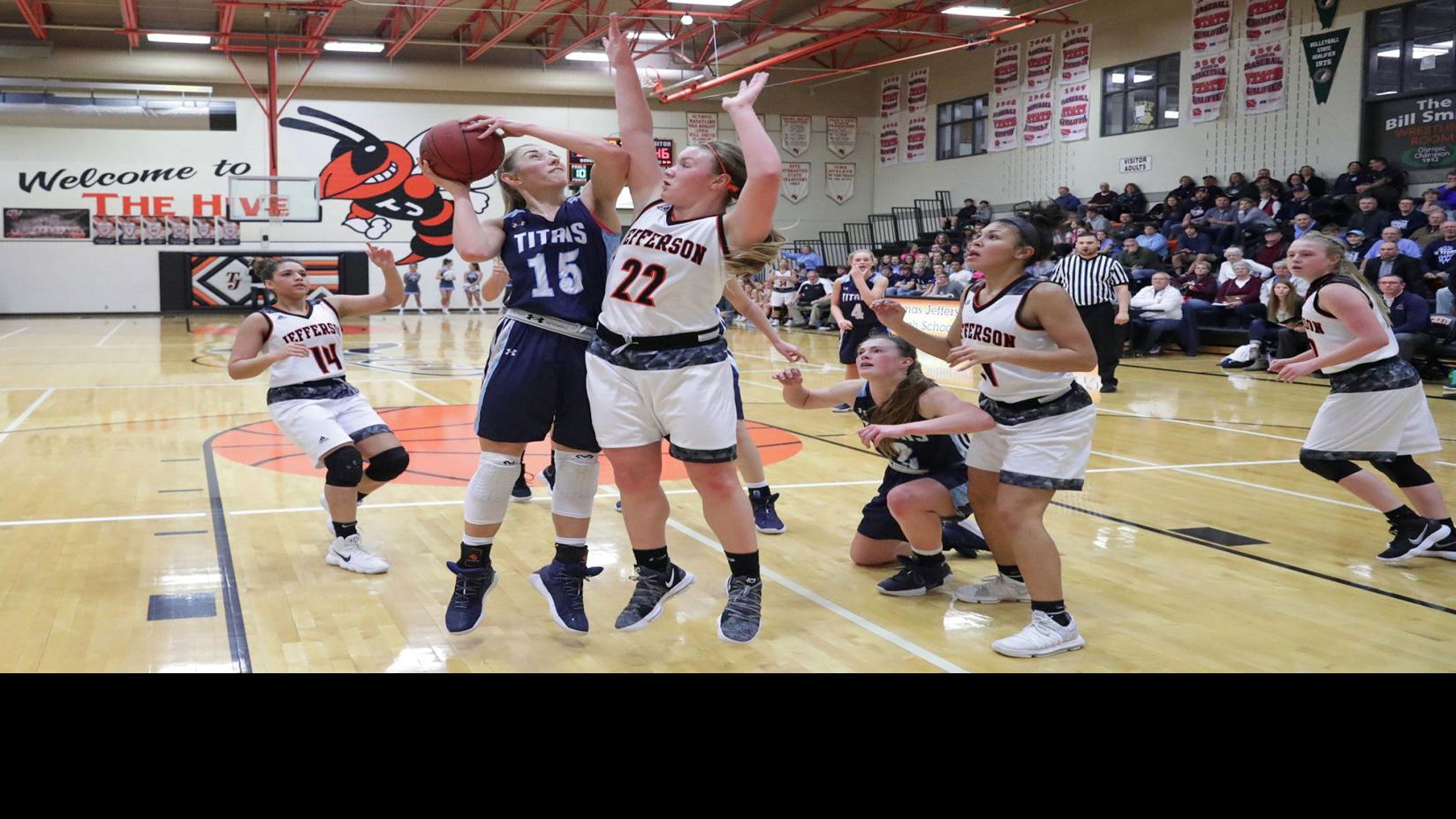 Maegan Holt S Strong Fourth Quarter Leads Titans Boys Win With