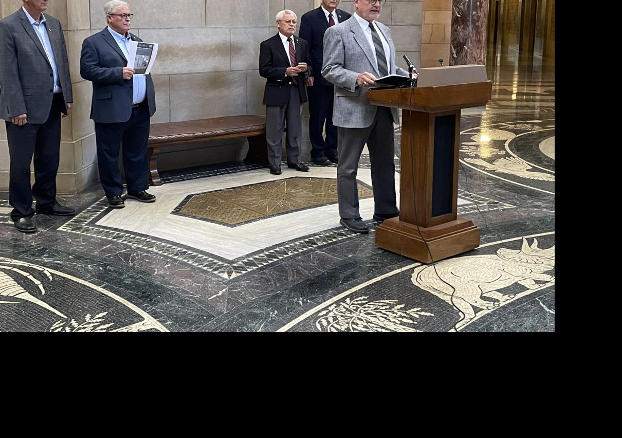 Nebraska lawmakers call for investigation into Department of Education