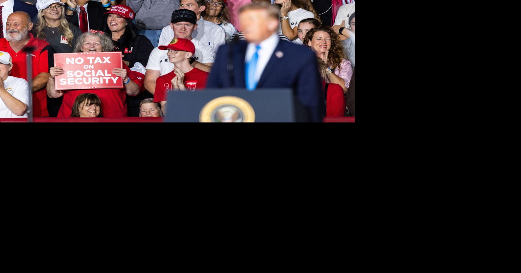 5.800 Menschen drängen sich in Grand Island, um Präsident Trump zu sehen ...