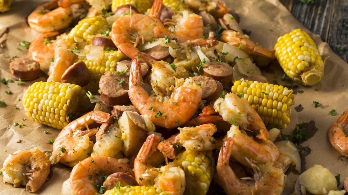 Chef To Launch Boiling Claws Food Truck On Friday Omaha Dines Omaha Com