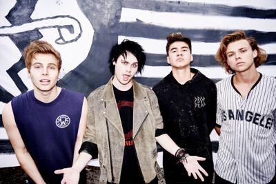 Review Pop Rock Sensation 5 Seconds Of Summer Is Actually Pretty 5 Seconds Of Summer Hits Centurylink