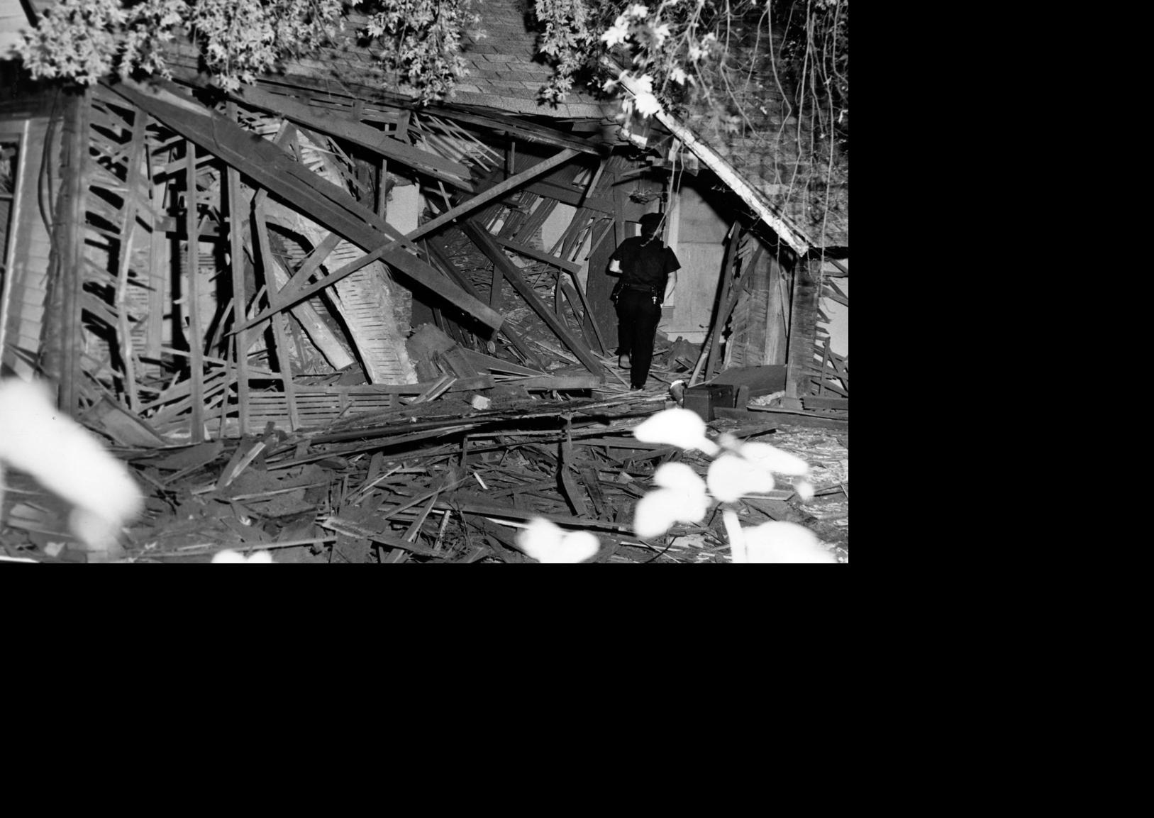 Timeline The Bomb Slaying Of Omaha Police Officer Larry Minard