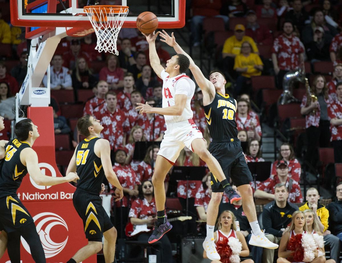 Amir Harris Karrington Davis Enter Transfer Portal After One