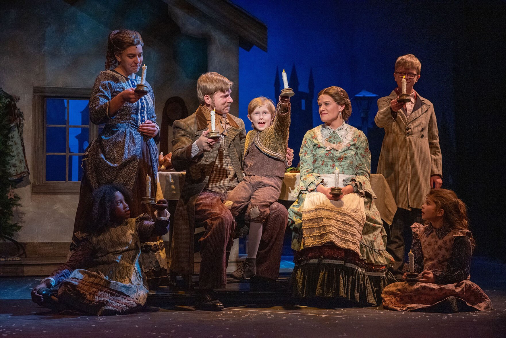 Review: New Scrooge in A Christmas Carol at Omaha Playhouse