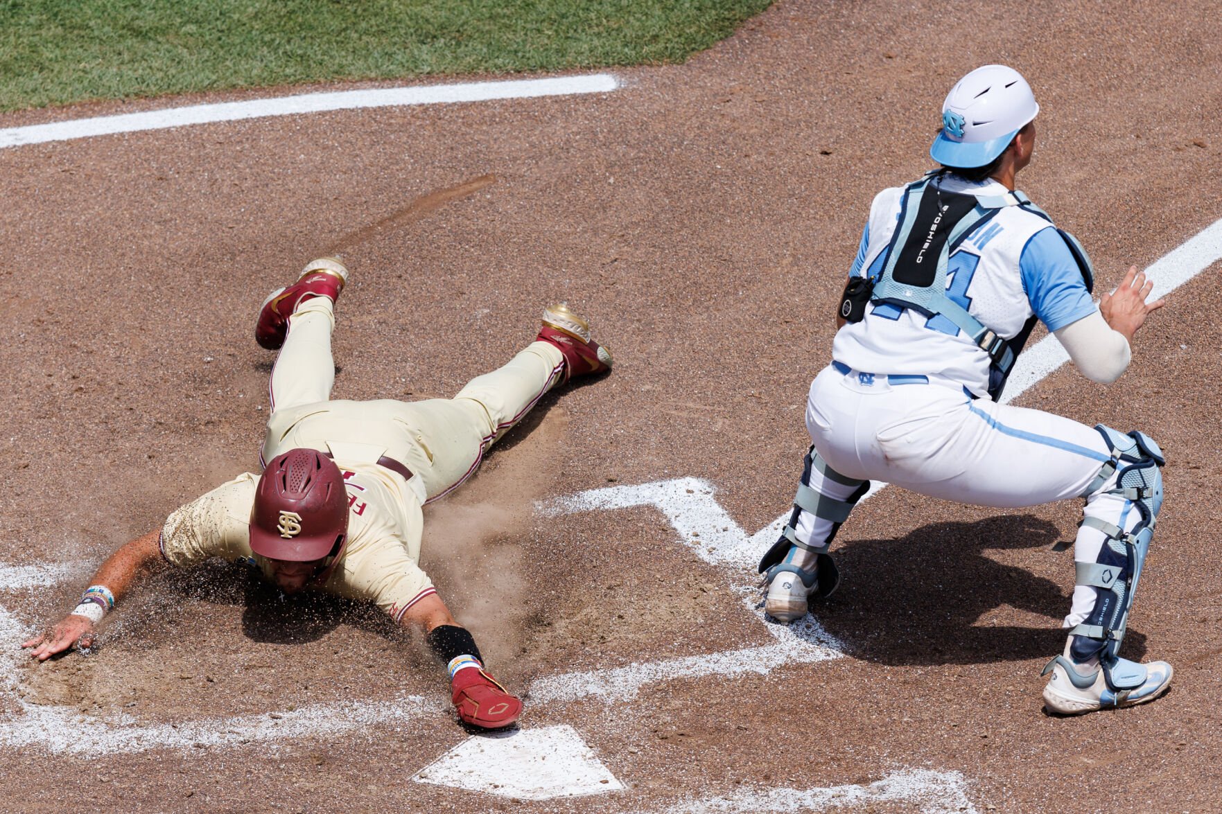 CWS notes: With Tar Heels eliminated, North Carolina's Vance Honeycutt ...