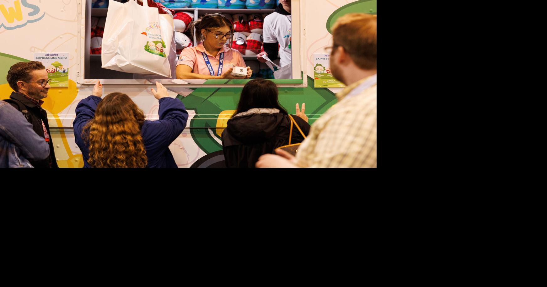 Shopping event gives shareholders a taste — and discount — of Berkshire Hathaway brands