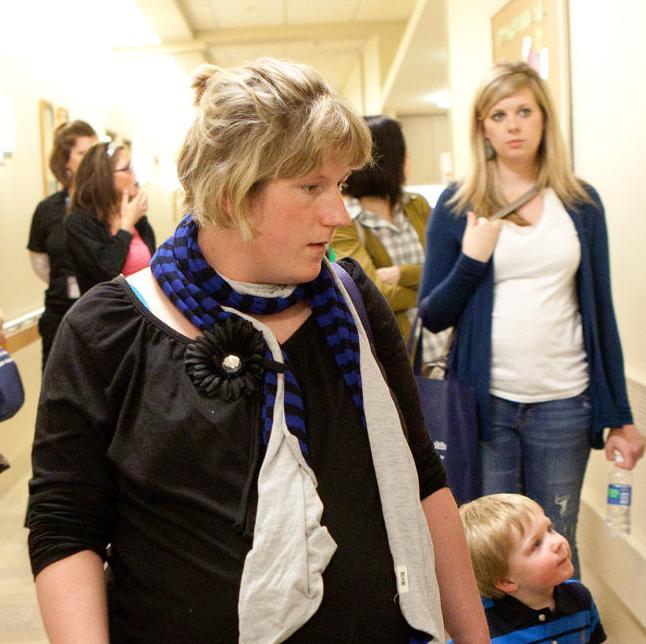 Omaha Iraq War Vet 33 Year Old Mother Of 5 Dies Following