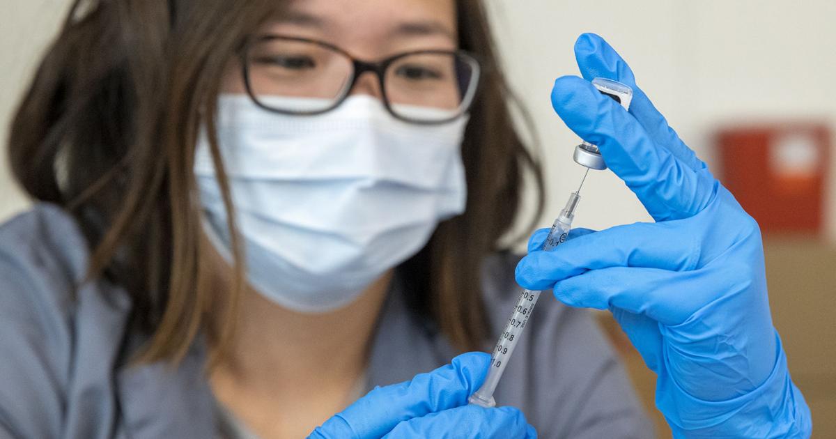 COVID vaccine shots available in Omaha this week