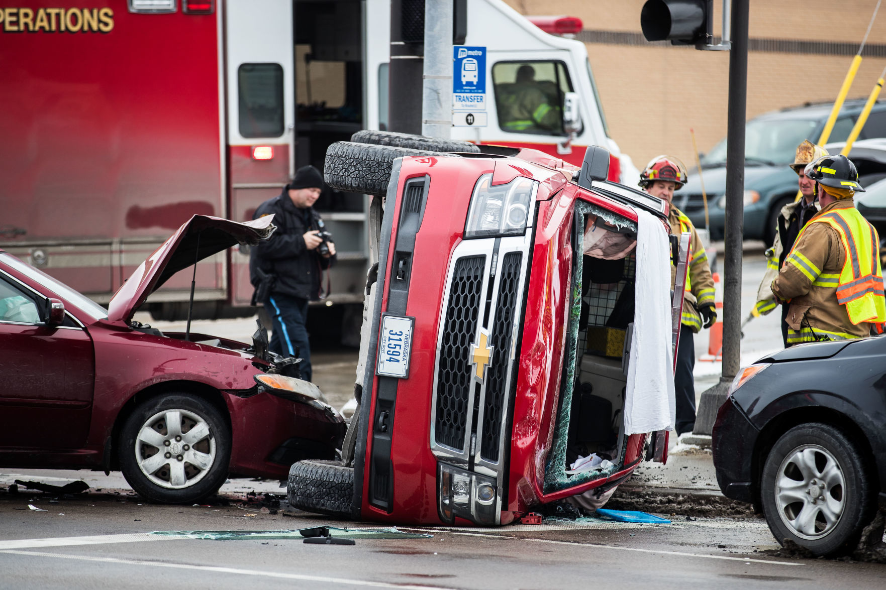 Omaha Fire Department Battalion Chief Injured In Crash As He Was Headed ...