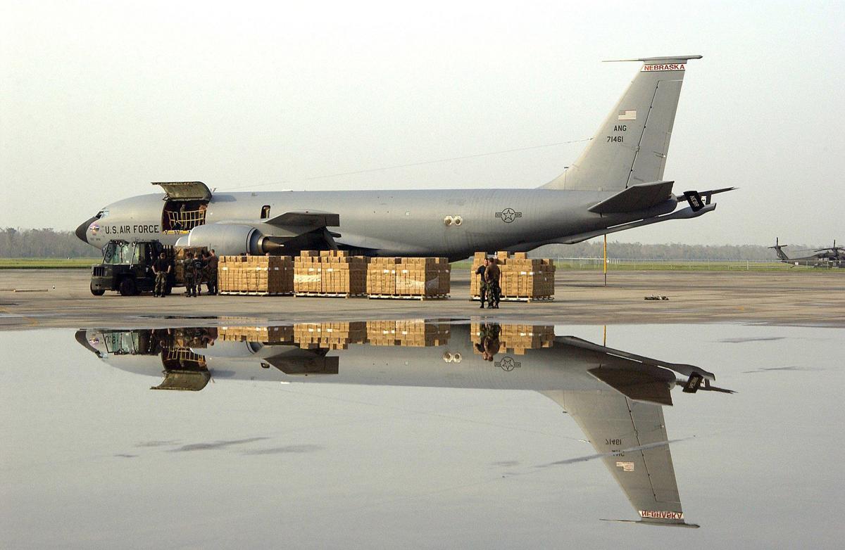 KC-135R_Nebraska_ANG_at_New_Orleans_2005 Kevin Hynes