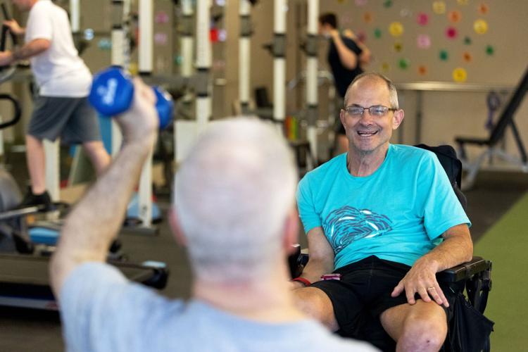 Omaha gym builds community among people with multiple sclerosis