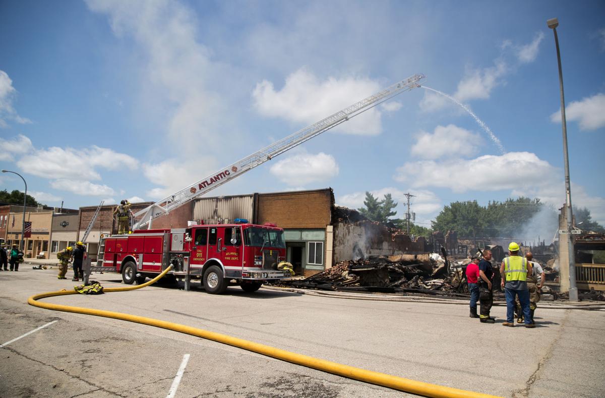 Bar owner in Exira, Iowa, awoke to smell of smoke; flames destroyed the