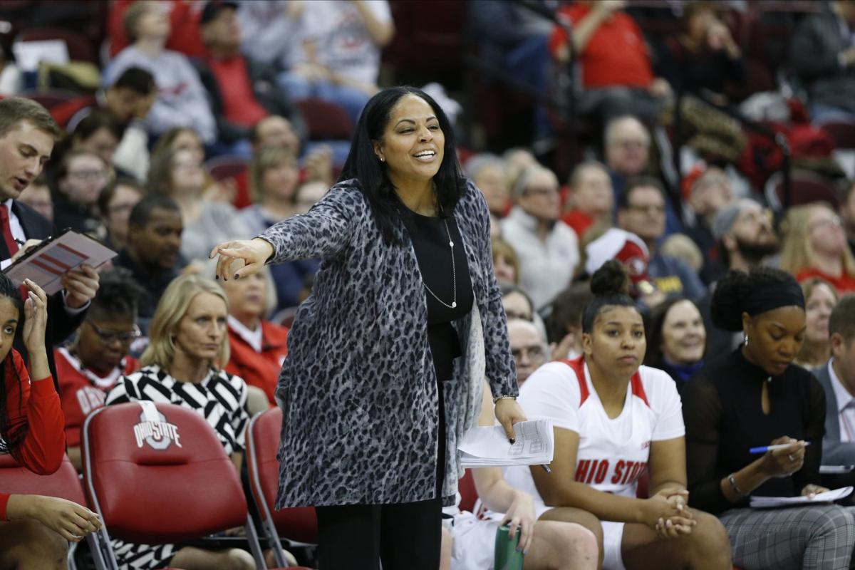 New Women S Basketball Coach Carrie Banks Drawn To Uno For The
