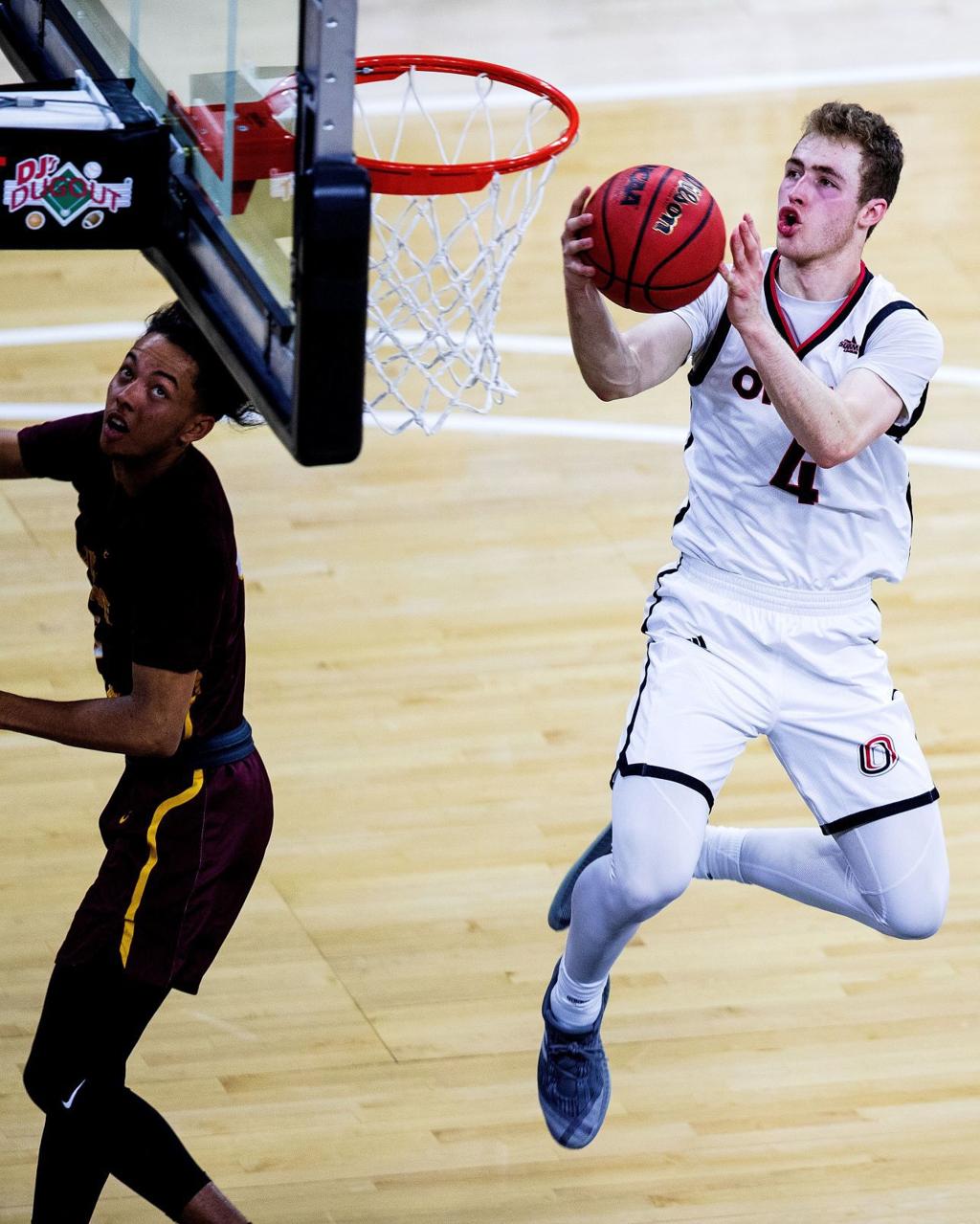 Three Mavs Shoot Career Highs As Uno Men S Basketball Defeats