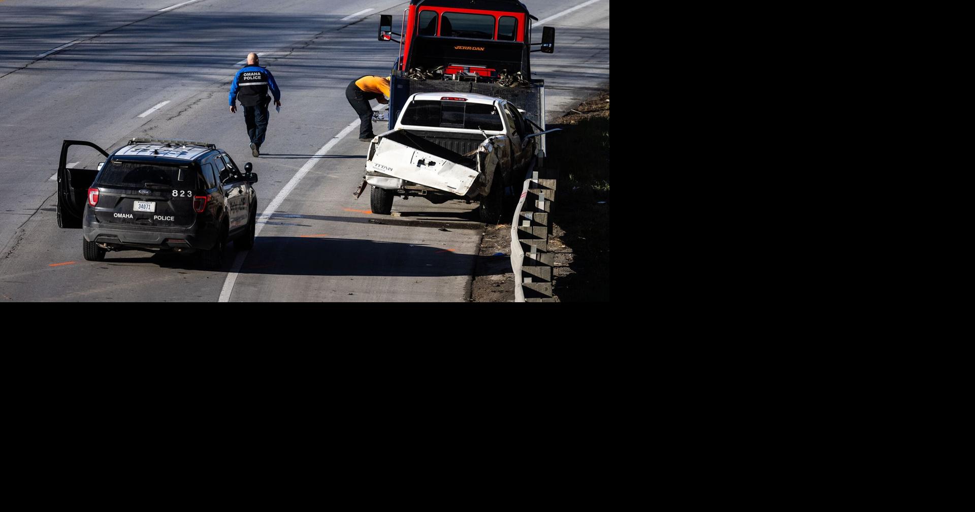 Omaha police investigating fatal crash as an in-custody death->すべての結果