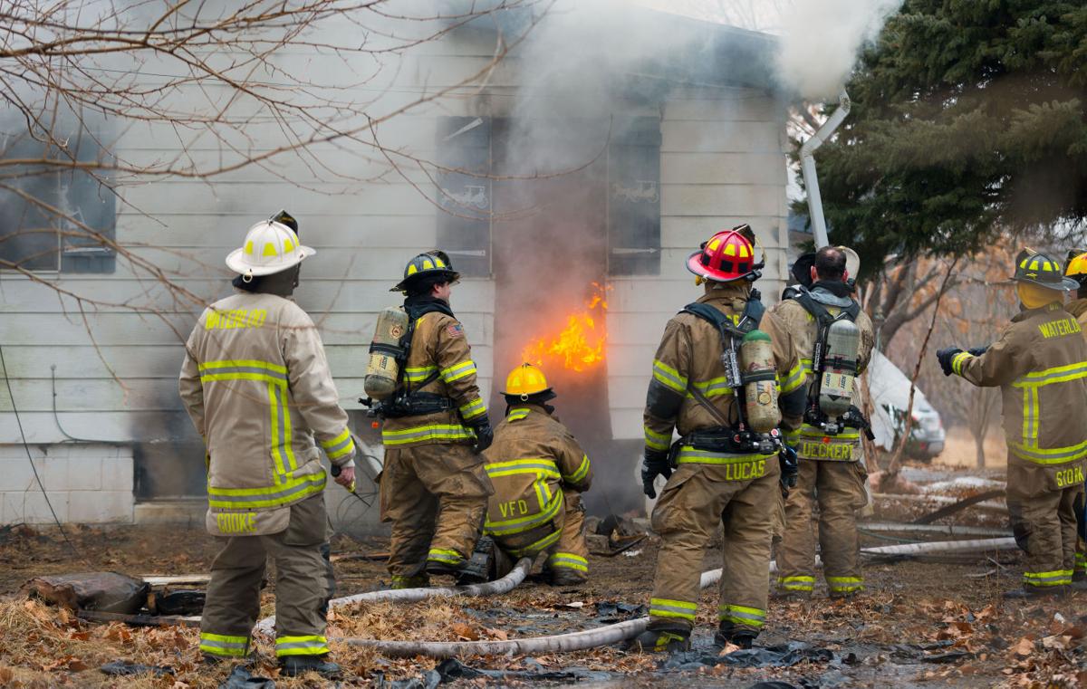 Firefighters battle house fire in Waterloo Omaha Metro