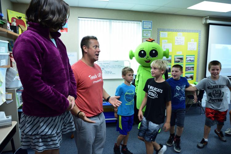 Stanford Montessori Elementary teacher receives grant from Whataburger