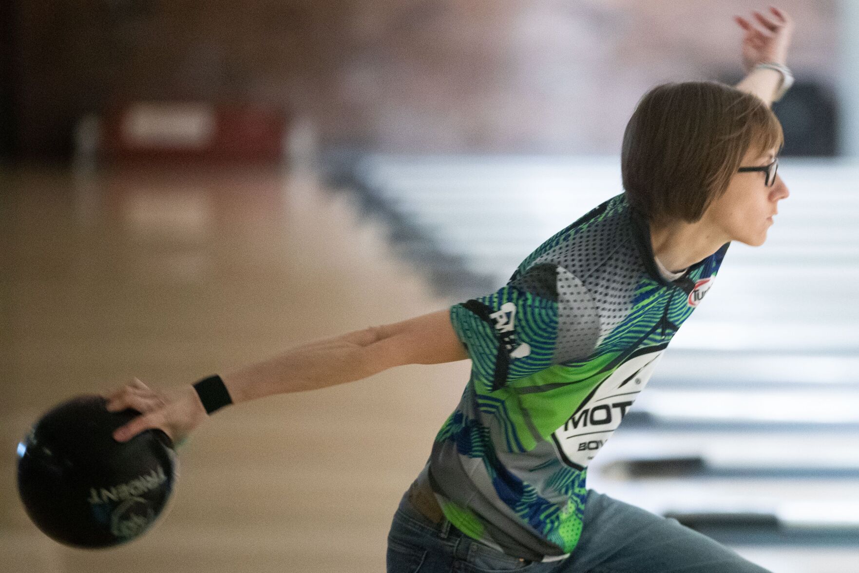 After time away from bowling, Omaha pro bowler (and nurse) is back in the lanes photo