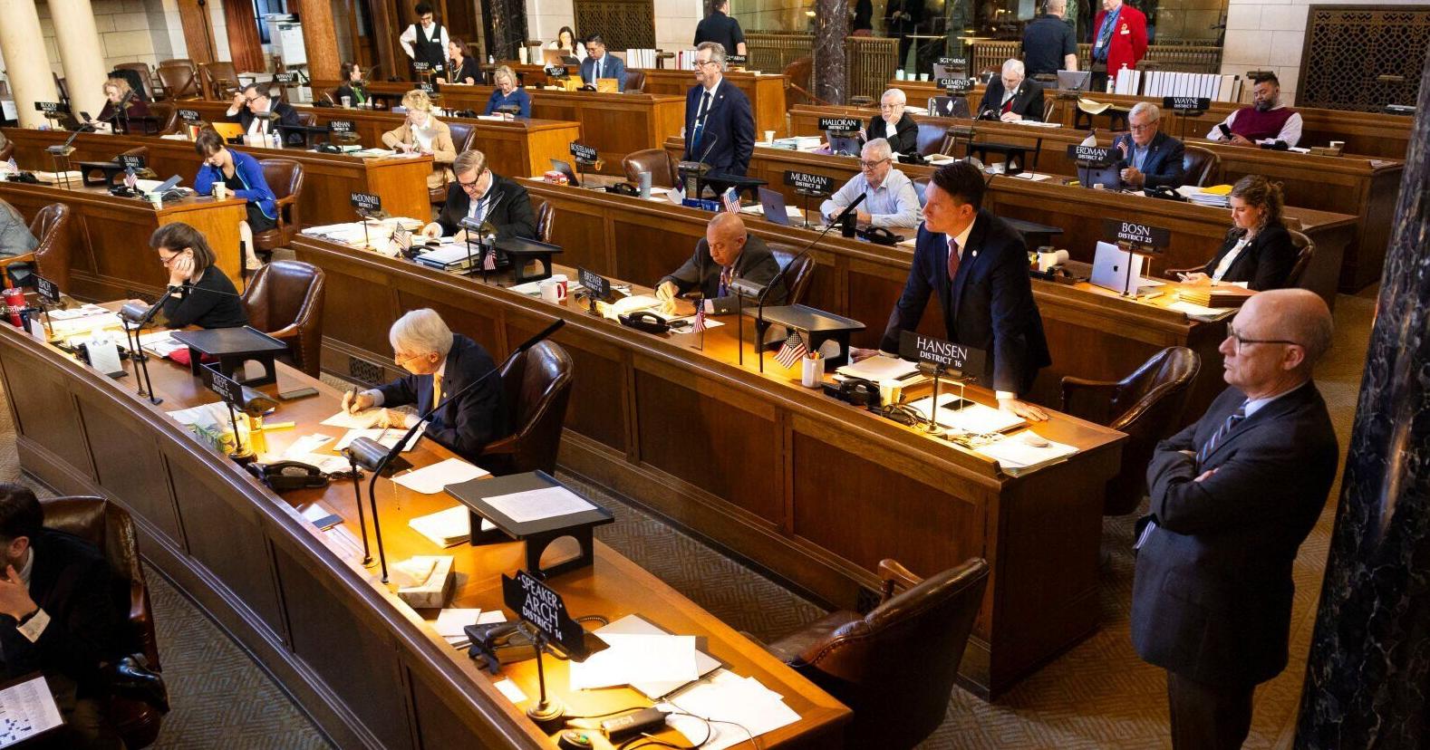 Nebraska bill passes to let some school staff carry guns - Vimarsana News