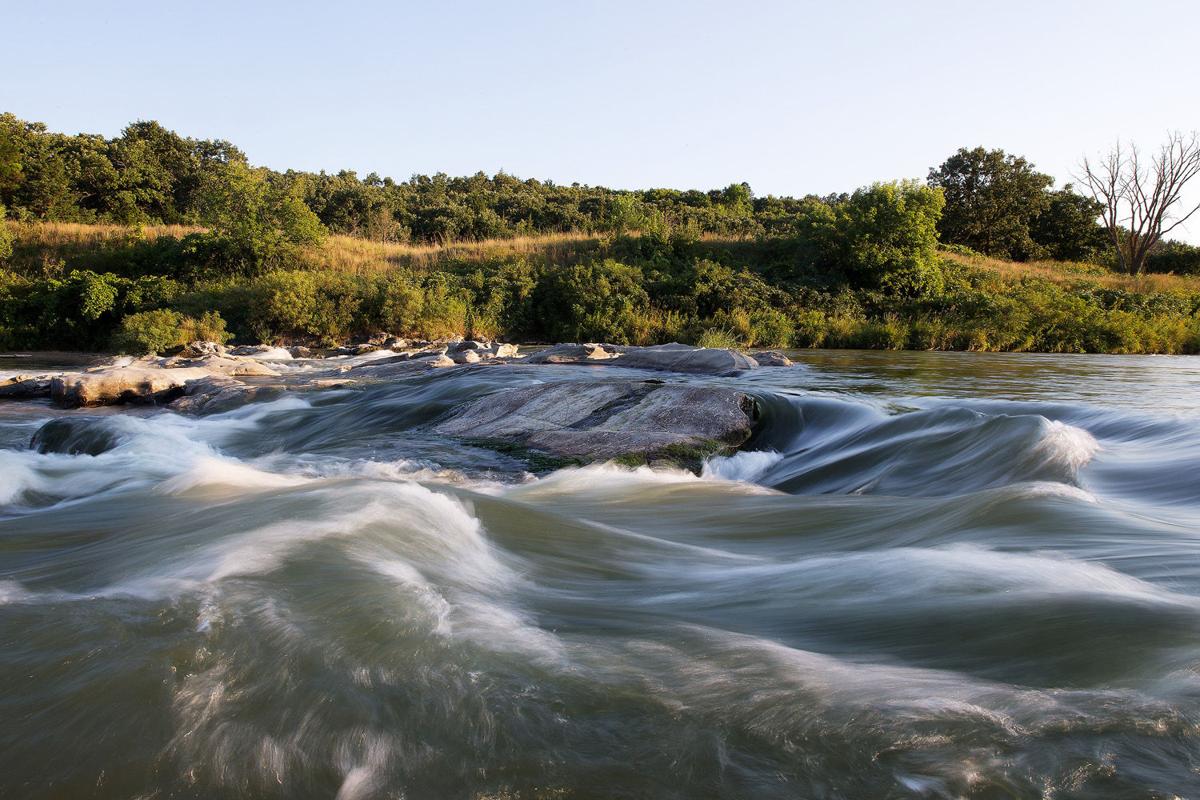 Kayak, canoe or tube down the Niobrara River