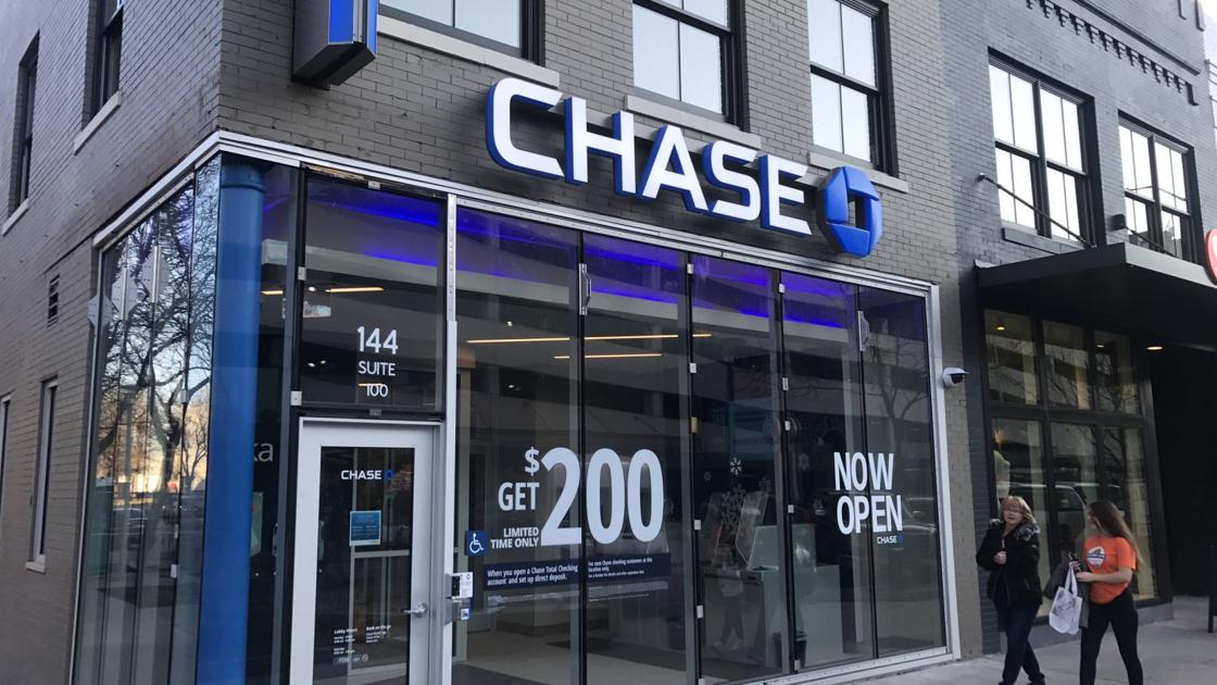 Branch Banks Are Not A Thing Of The Past Chase Bank Says Money