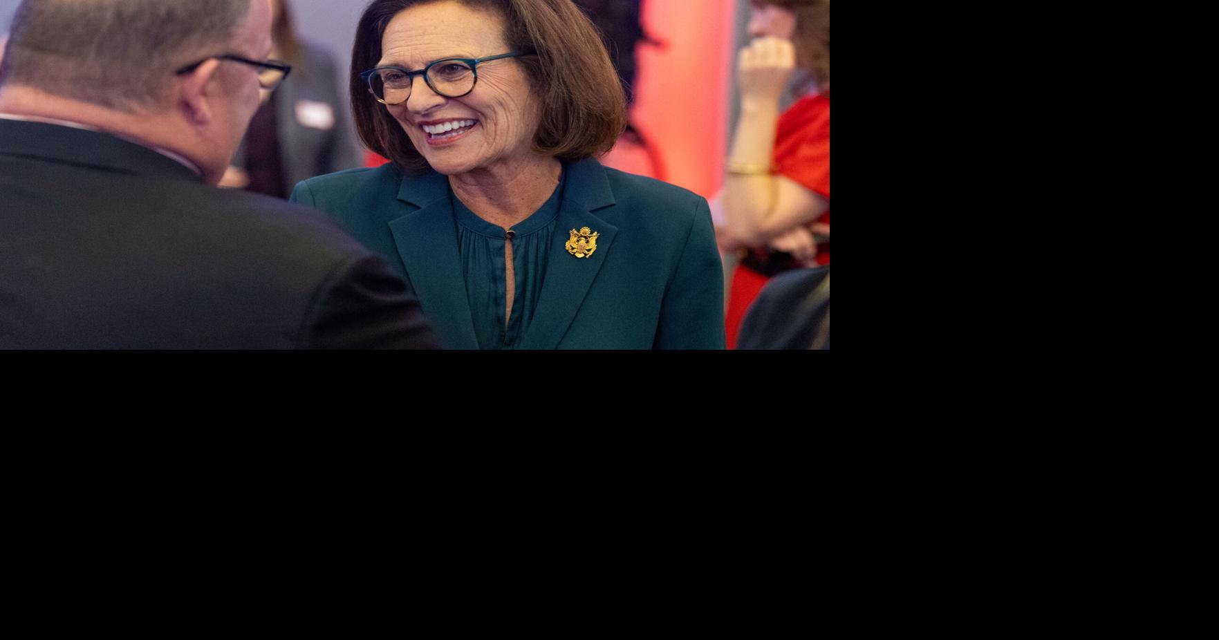 Senatorin Deb Fischer Ziel gewalttätiger Drohungen