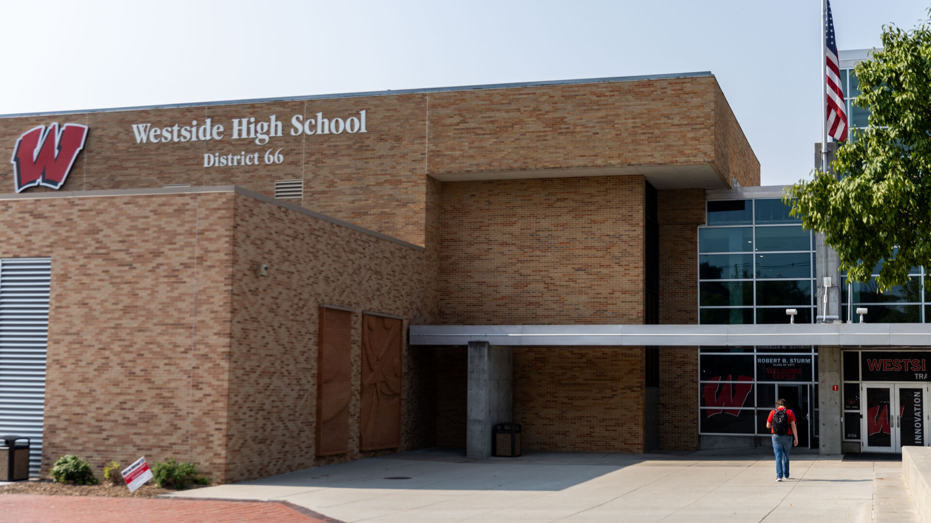 Westside High keeps modular scheduling, updates software