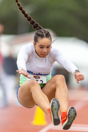 052126-owh-spo-hstrack-cm-05
