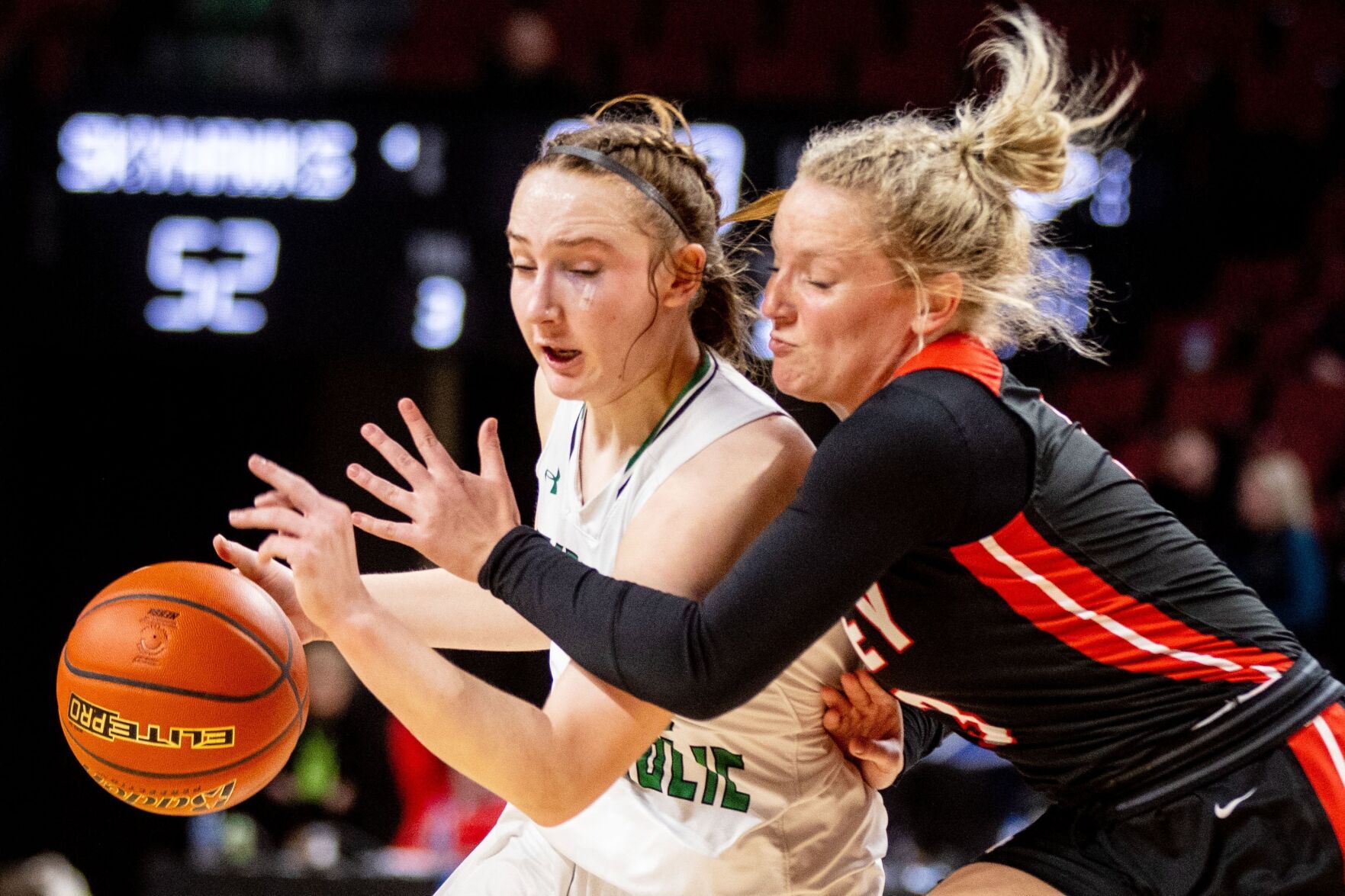 Live Updates: Nebraska High School Girls Basketball State Tournament Finals