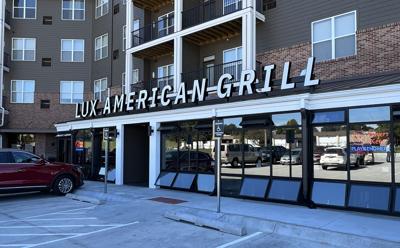 092822-pt-news-lux-grill-p1.jpg