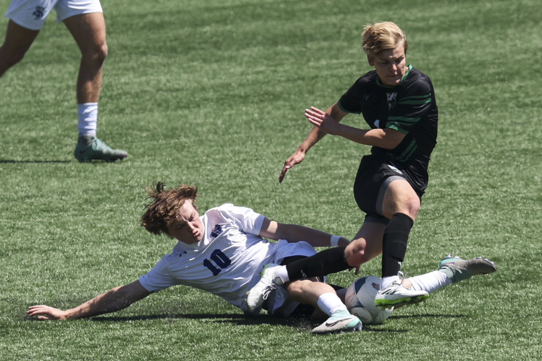 Lexington, Omaha Skutt Meet In Class B Title Match Again