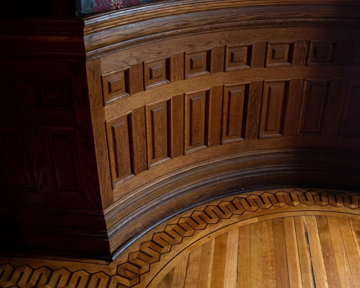 Sale of two historic houses in Omaha's Bemis Park neighborhood is