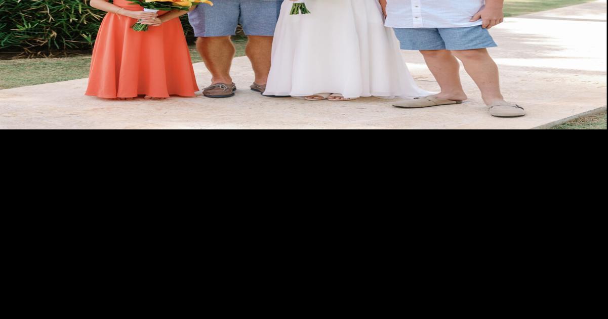 Former hockey player Jake Ortmeyer proposes to stepchildren first before 'paradise' wedding