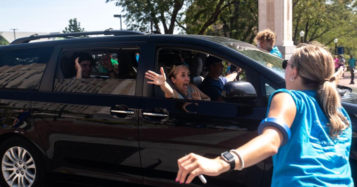 Creighton Move In Creighton University freshmen welcomed to campus on move-in day