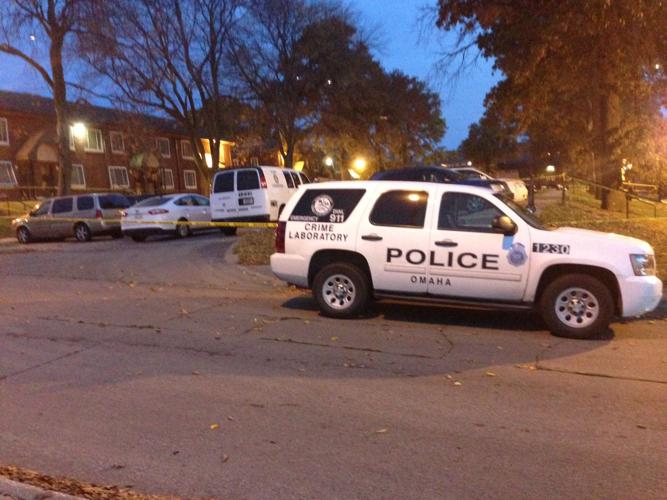 Man killed in early-morning shooting at South Omaha apartment complex