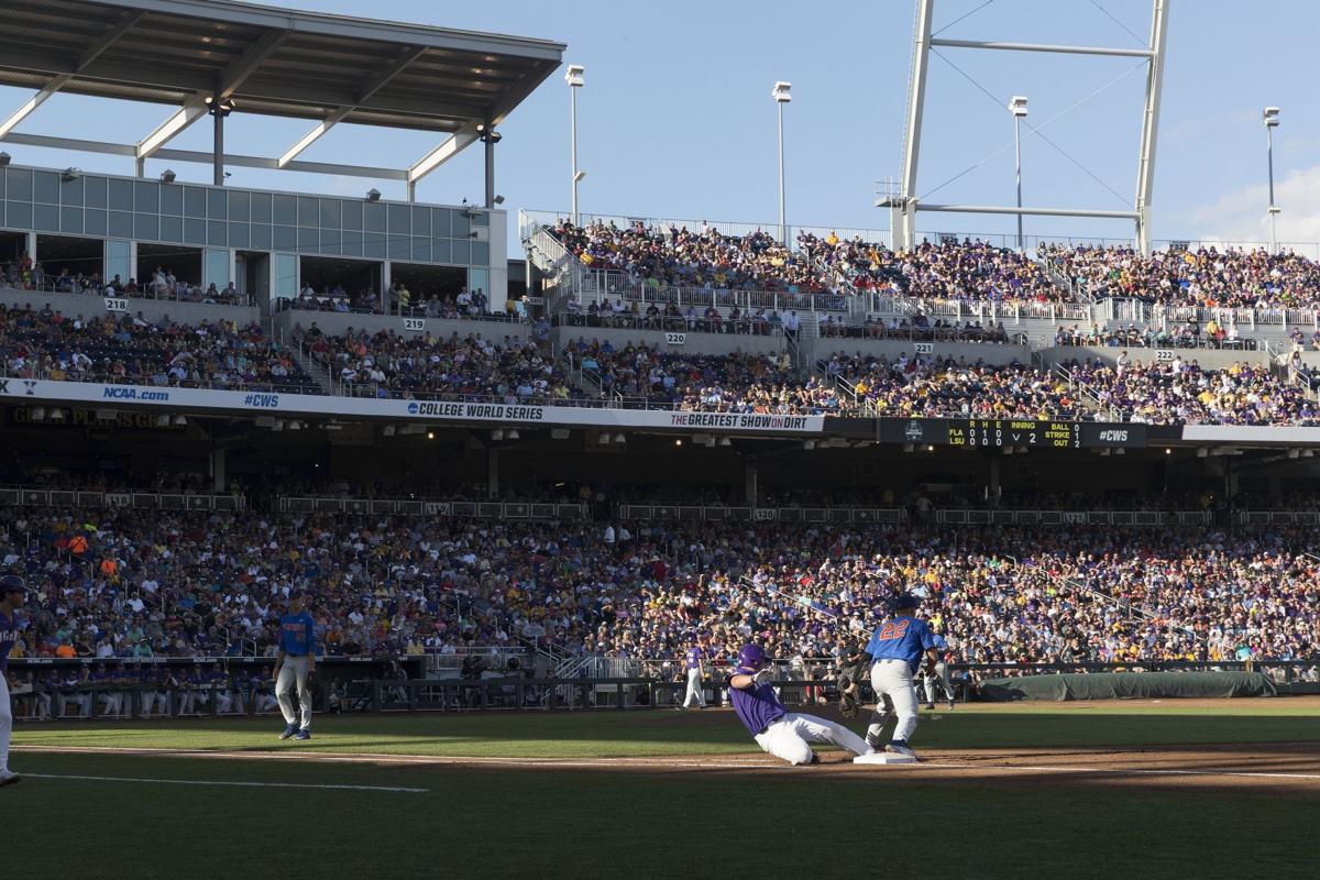 Guthrie's glove work helps Florida get to CWS in Omaha