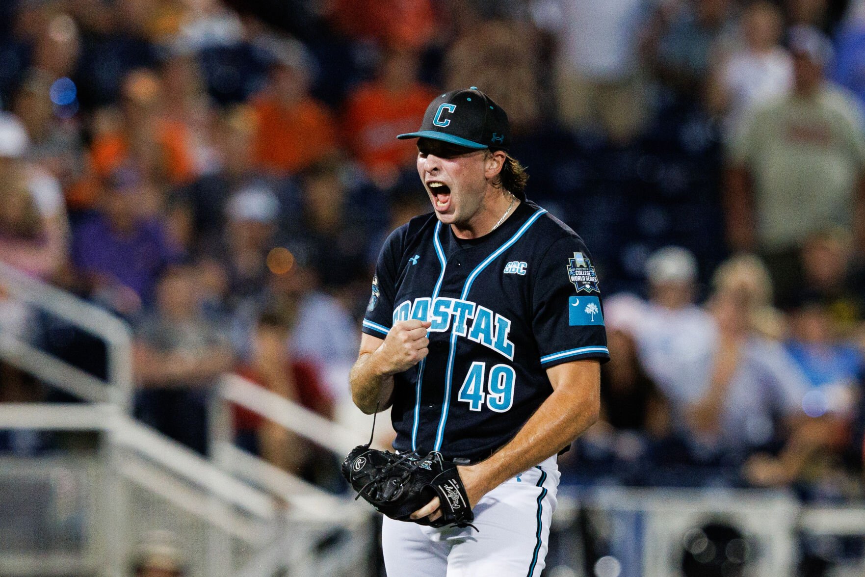 Photos: 2025 College World Series June 15 Photos: 2025 College World Series June 15