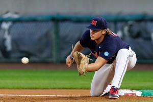 052926-owh-spo-ncaabase-nf-07