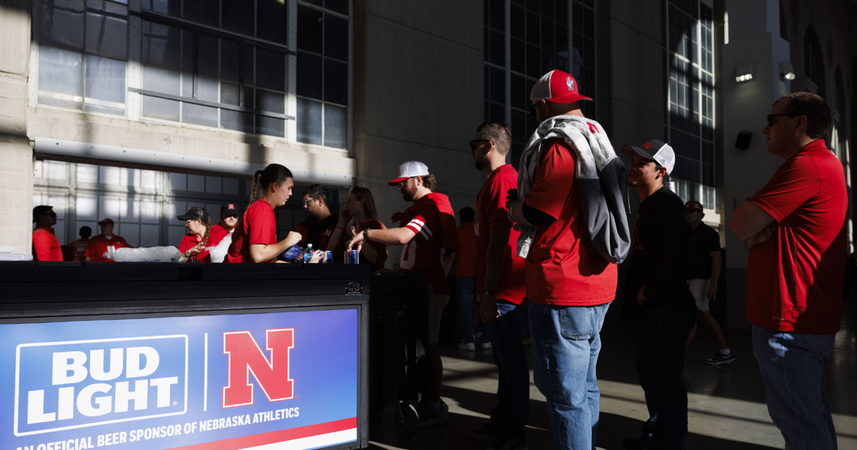 Better planning, patience needed for Nebraska's new concessions operation