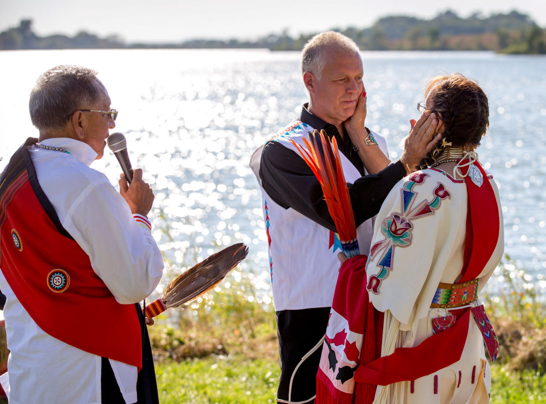 Grace At Tribal Wedding A Bride In Buckskin And Beat Of A