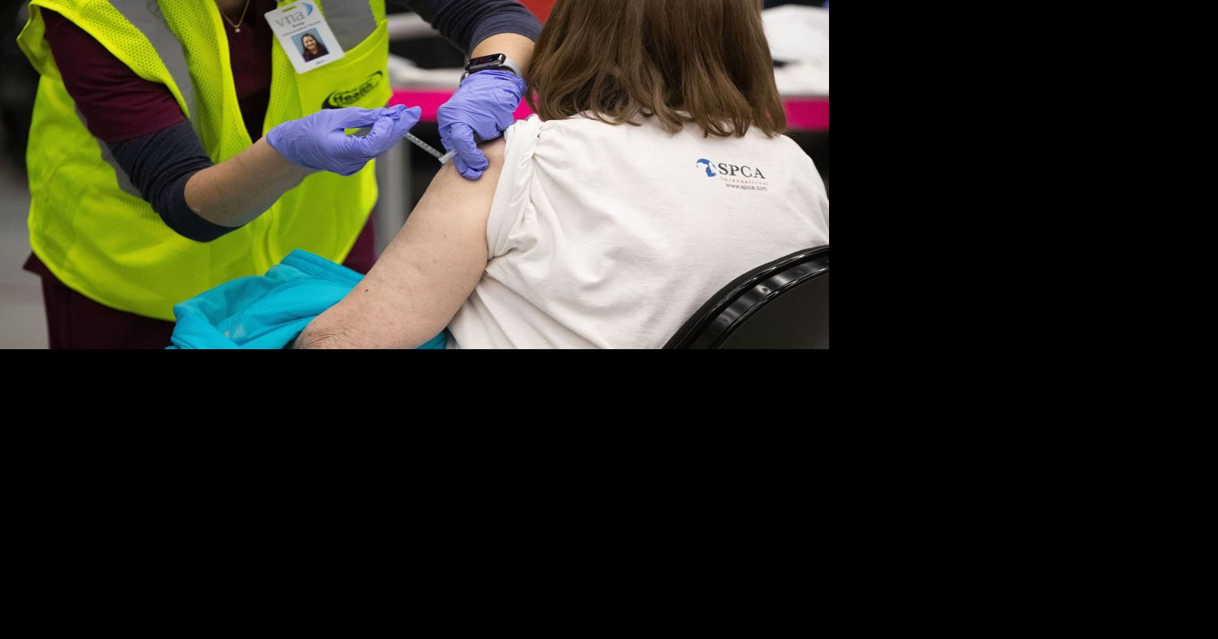 Where COVID vaccine shots are available around Omaha