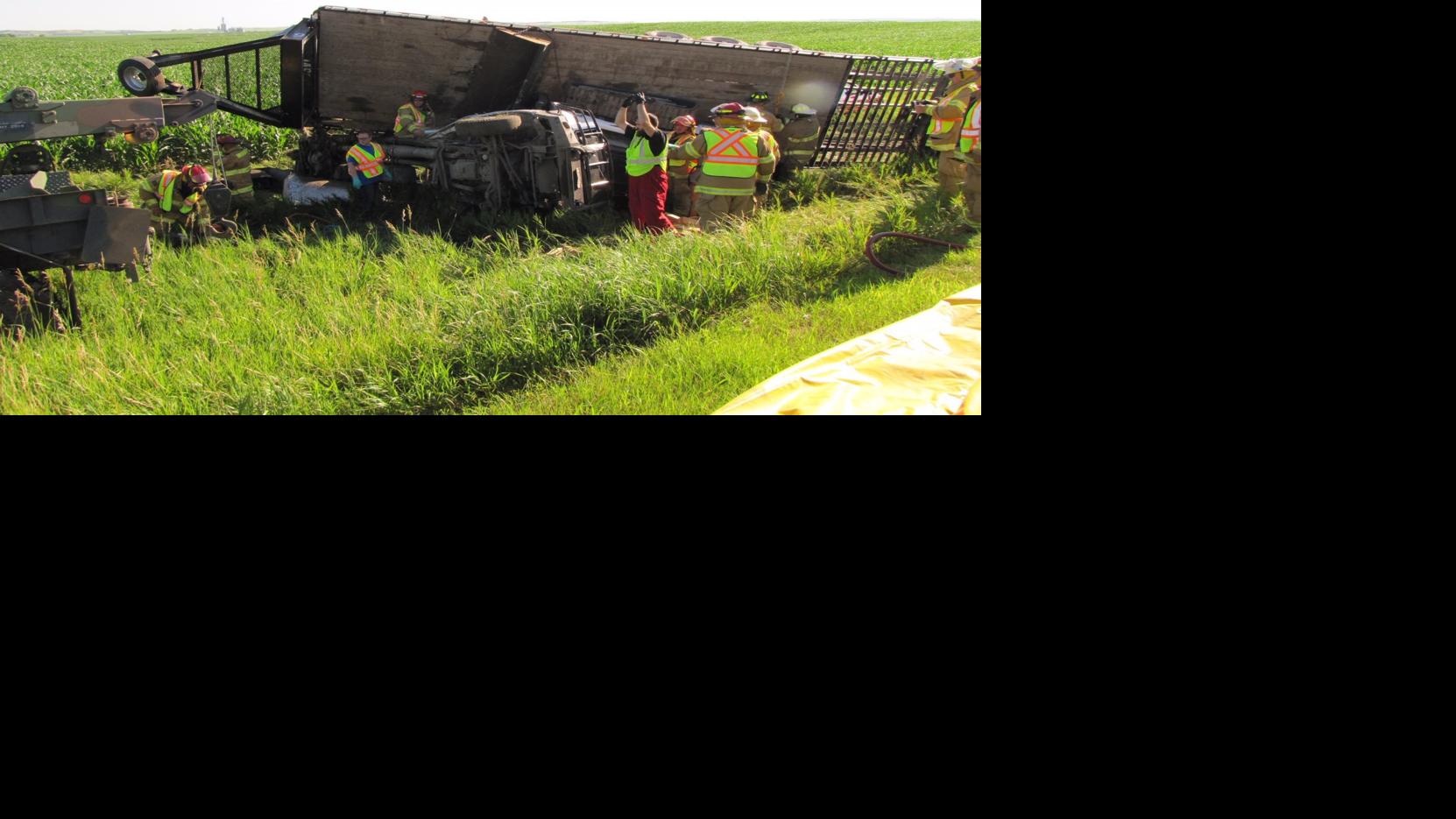 Driver of pickup truck killed in central Nebraska crash State and