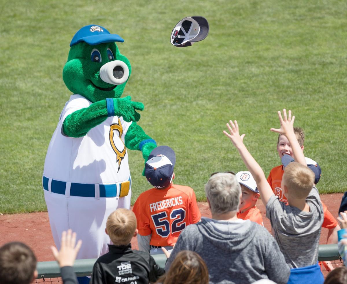 2014 Omaha Storm Chasers Stormy Mascot
