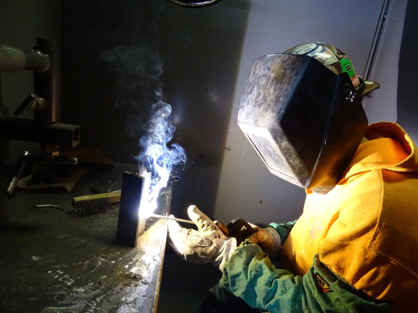 Ironworkers Local 21 Seeks Fearless New Members Offers Top notch Pay 