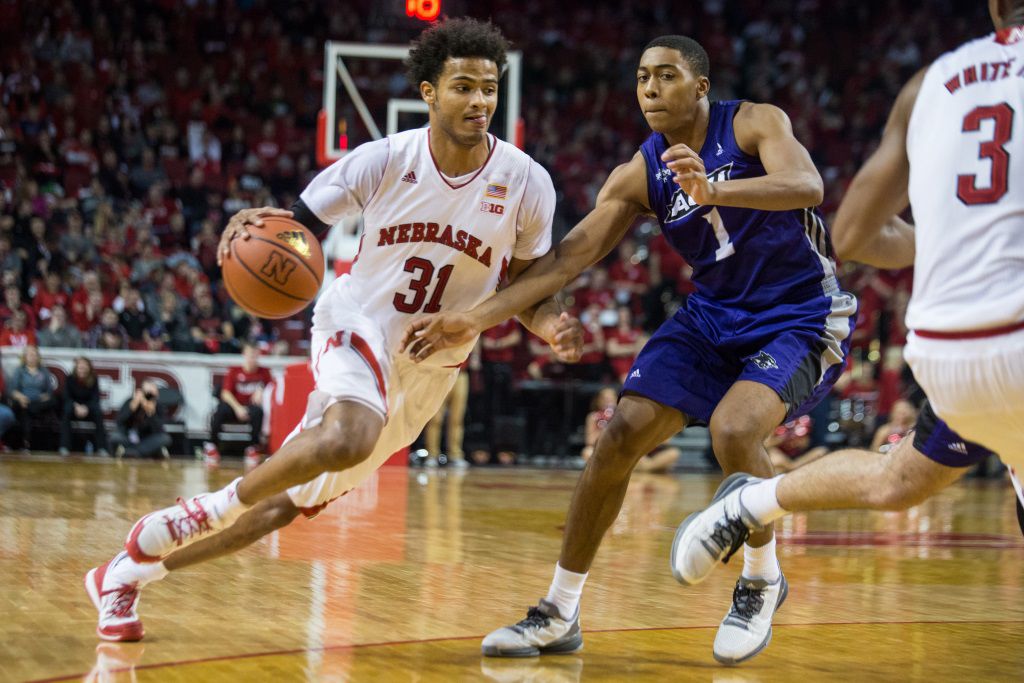 Ex-Husker Shavon Shields signs deal to stay with Italian team