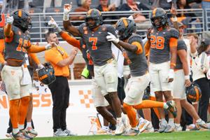 Oct 3, 2026; Knoxville, Tennessee, USA;  Tennessee Volunteers linebacker Arion Carter (7) reacts after recovering a fumble against the Auburn Tigers during the second quarter at Neyland Stadium.  Mandatory Credit: Randy Sartin-Imagn Images