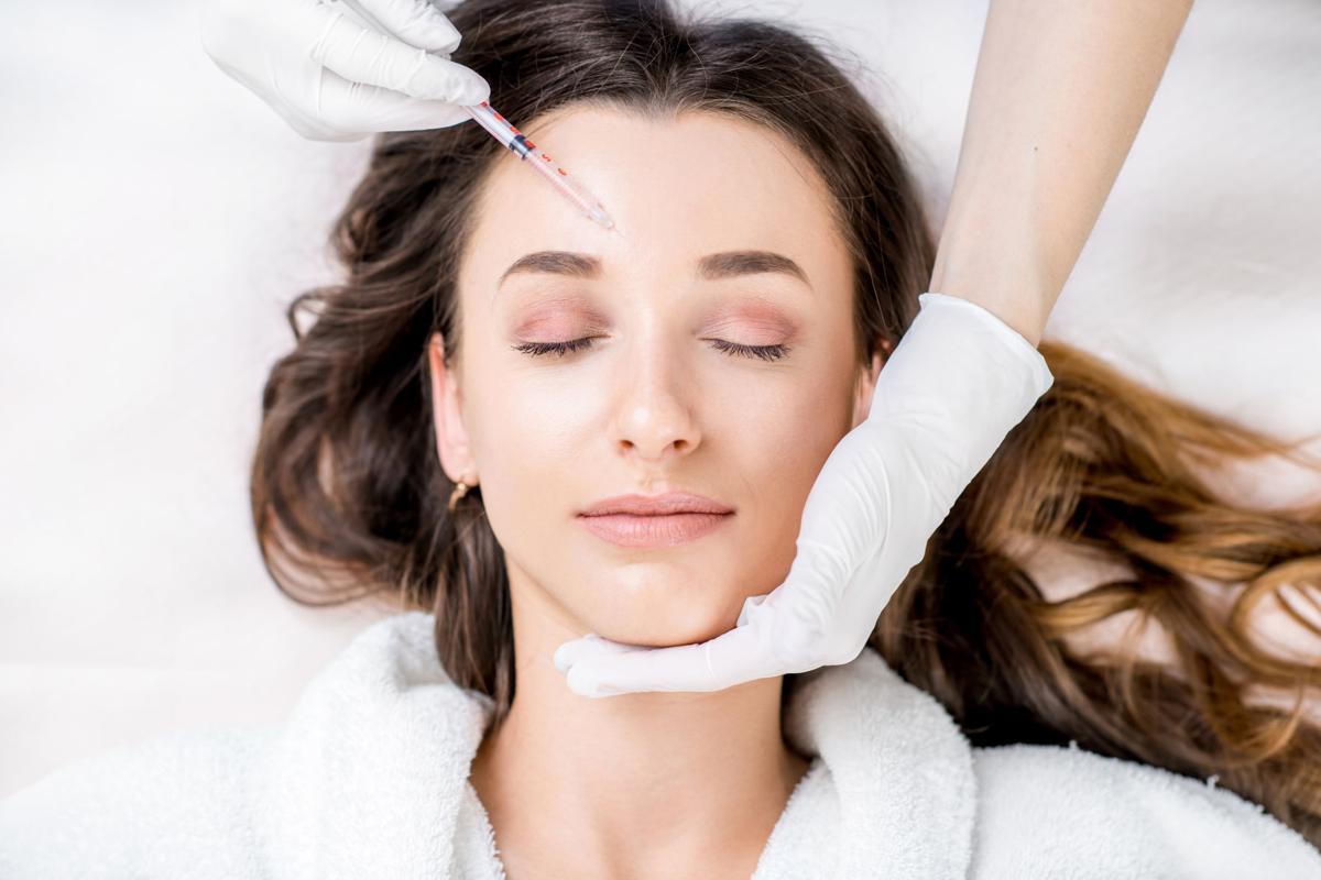 Non-surgical cosmetic procedures