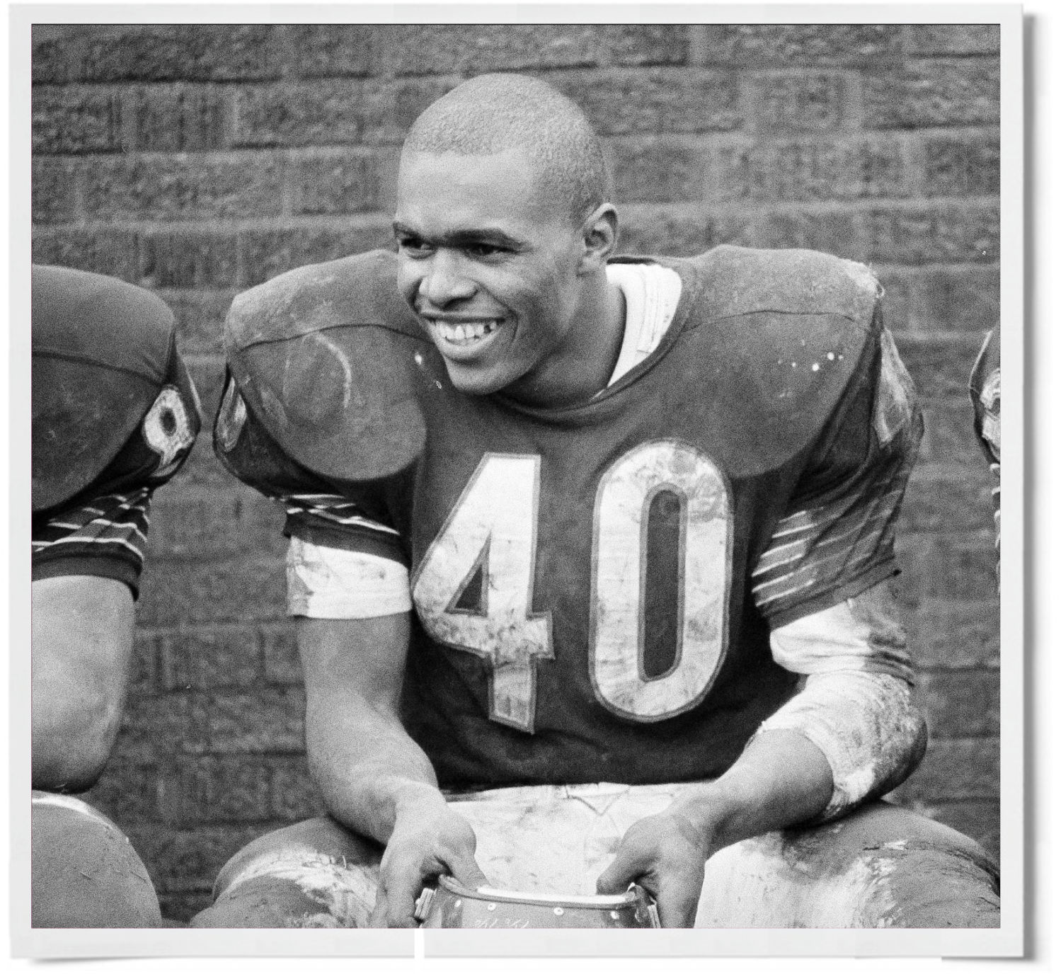 Classic Tailback - Gale Sayers Kansas Highlights 