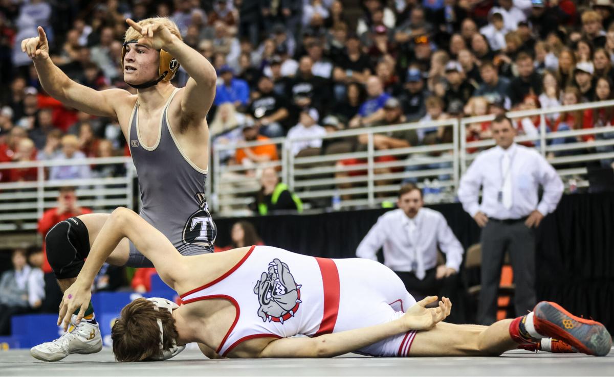 What's new, old this Nebraska high school wrestling season