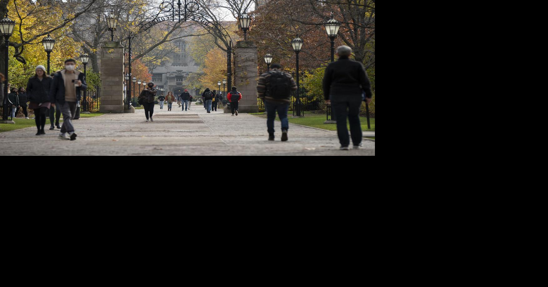 School strikes a blow against classrooms indoctrination | Chicago Tribune